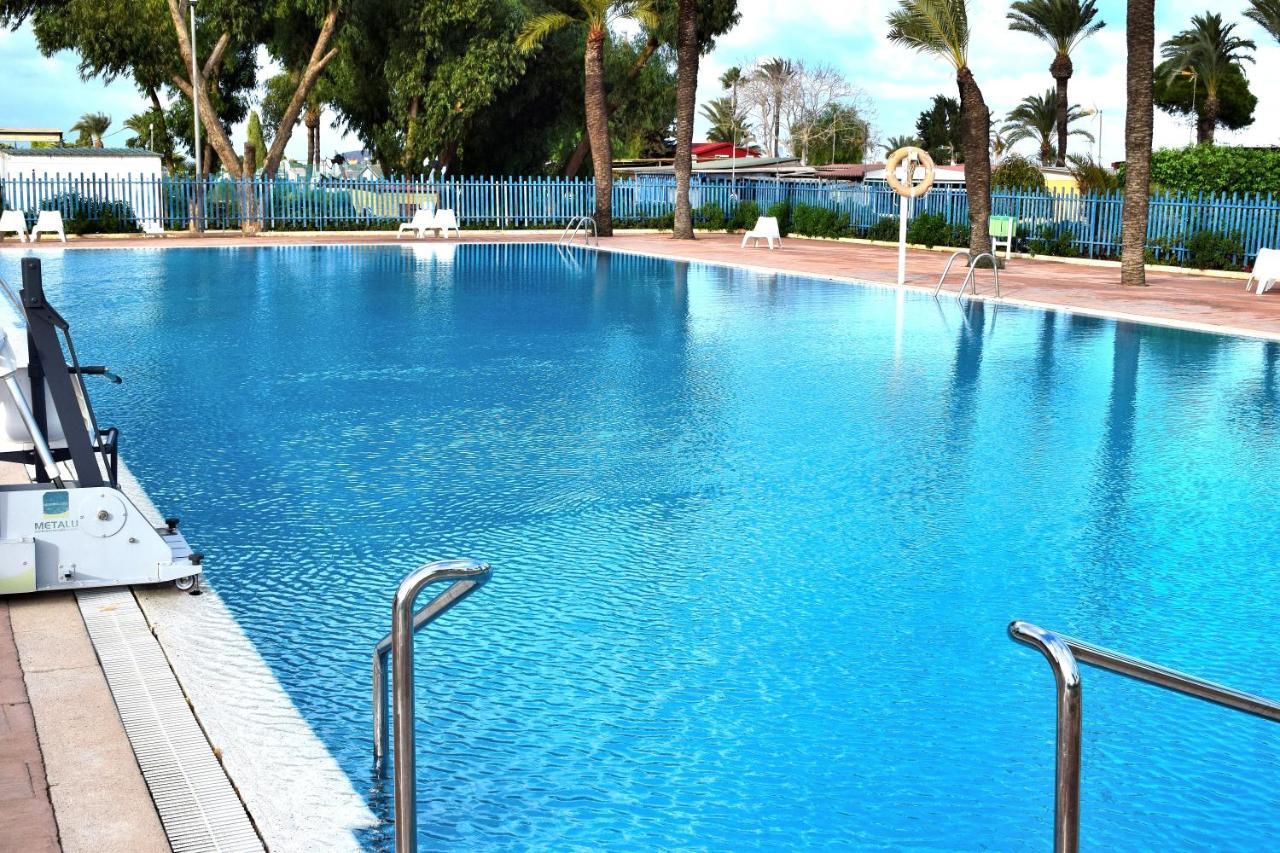 Casita Movil En Camping De La Manga Hotel Екстериор снимка